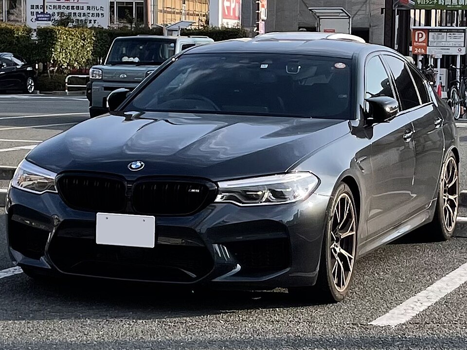 F90 M5