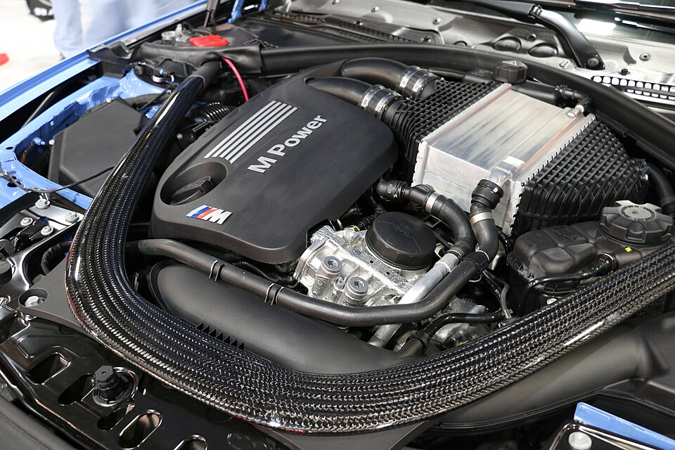S55B30 3.0L Twin-Turbo M Petrol